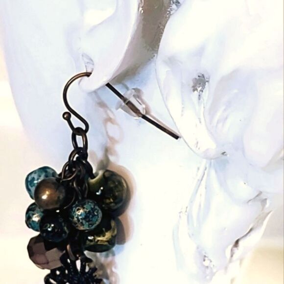 VINTAGE STYLE BRASS MULTI BEAD CLUSTER DANGLE EARRINGS - Picture 4 of 6